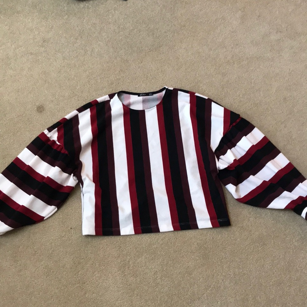 Bershka Balloon Sweater